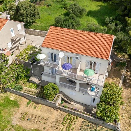 מליני Apartments Mat מראה חיצוני תמונה